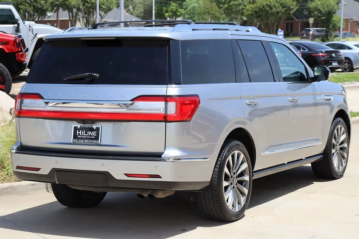$37998 : 2020 Navigator Reserve image 10