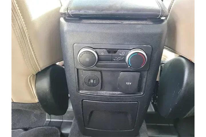 $27988 : Ford Explorer 2023 AWD XLT 4 image 10