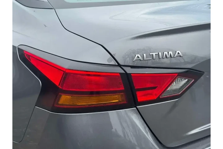 $19995 : Nissan Altima 2025 2.5 SV 4d image 10