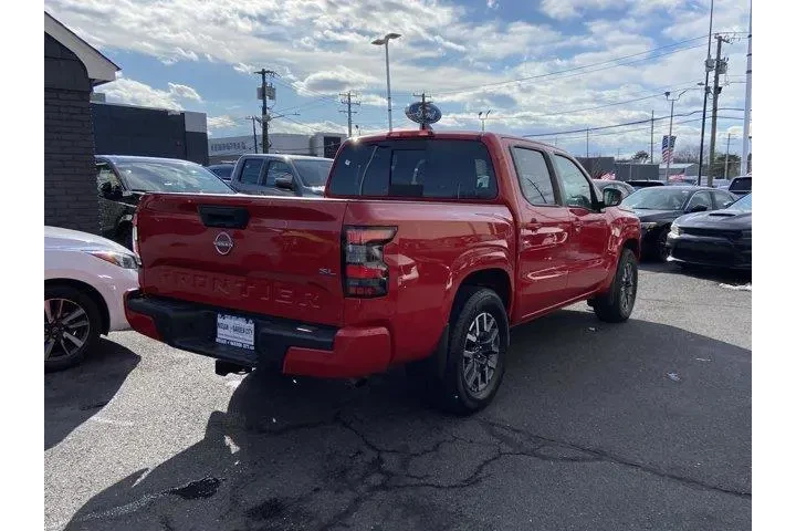$30987 : Nissan Frontier 2024 4x2 SL image 4