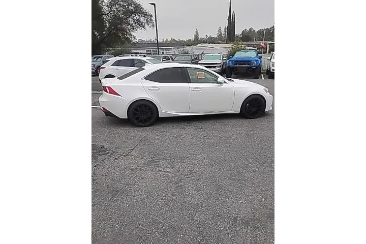 $18988 : Lexus IS 250 2014 4dr Sedan image 6