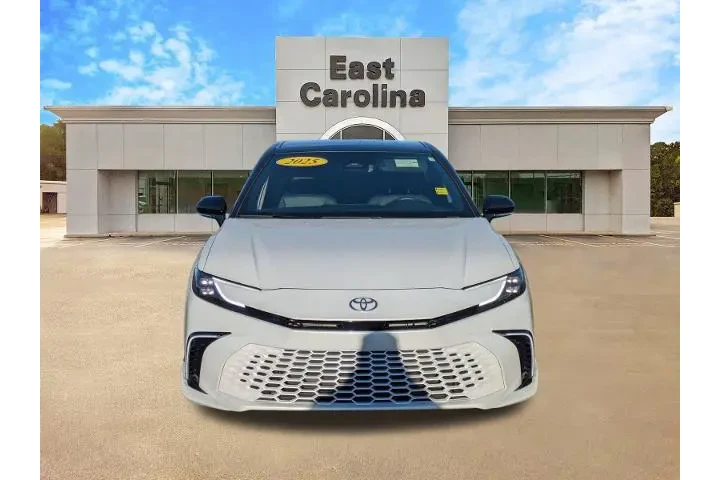 $30697 : Toyota Camry 2025 XSE 4dr Se image 8