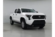 Toyota Tacoma 2025 4x2 SR 4d en Hialeah