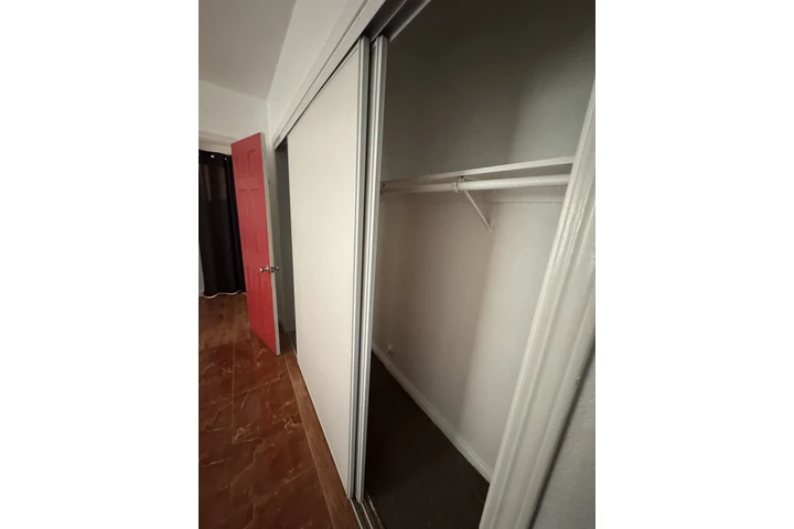 $1400 : Vivienda de 1 recámara image 2