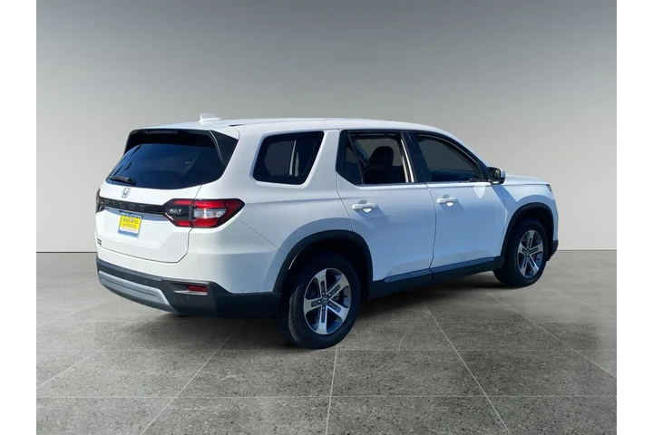 $36598 : Honda Pilot 2023 EX-L 4dr SU image 5