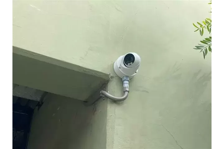 PROMOCION CAMARAS  SEGURIDAD image 5