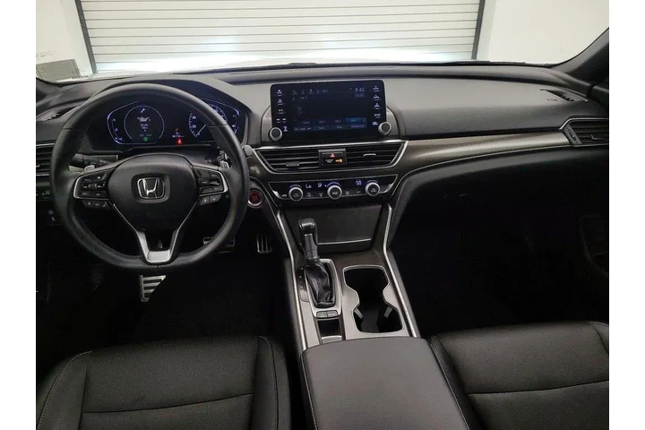 $22998 : Honda Accord 2019 Sport 4dr image 9