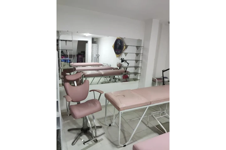 VENTA DE ACADEMIA DE BELLEZA image 5