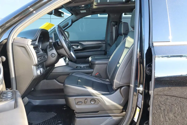 $45988 : 2022 Yukon 4WD 4dr SLT image 7