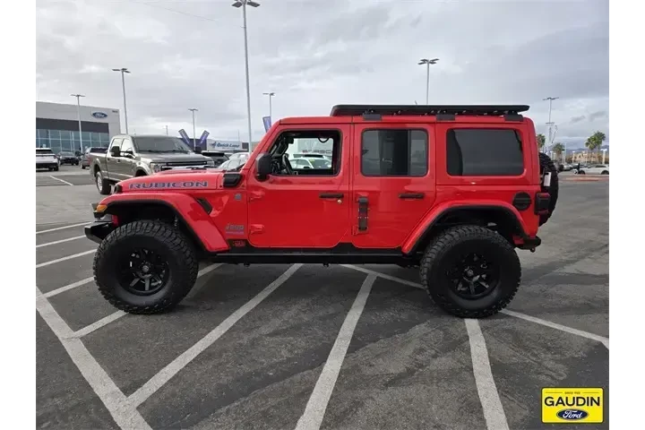 $27704 : Jeep Wrangler Unlimited 2021 image 4