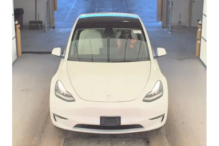 $25993 : Tesla Model Y 2021 AWD Long image 2