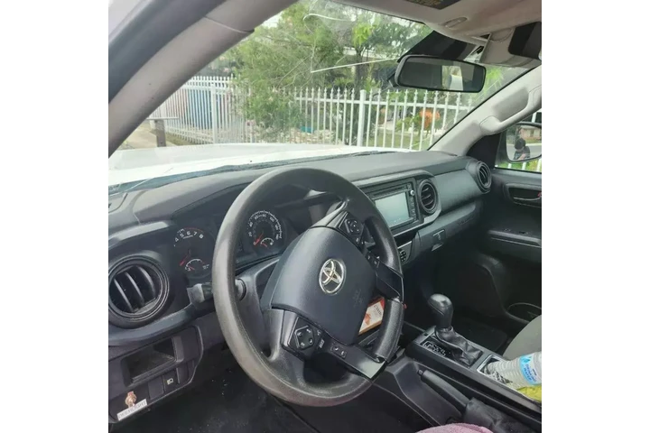 $9995 : 2018 TOYOTA TACOMA ACCESS CAB image 5