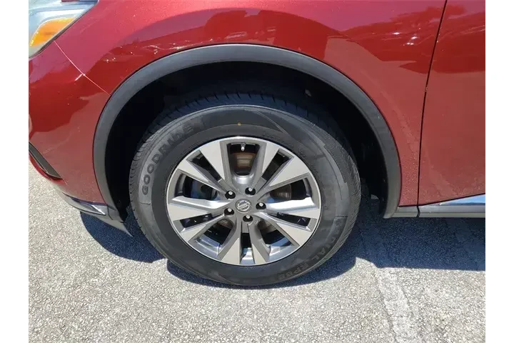 $11990 : Nissan Murano 2016 S 4dr SUV image 4