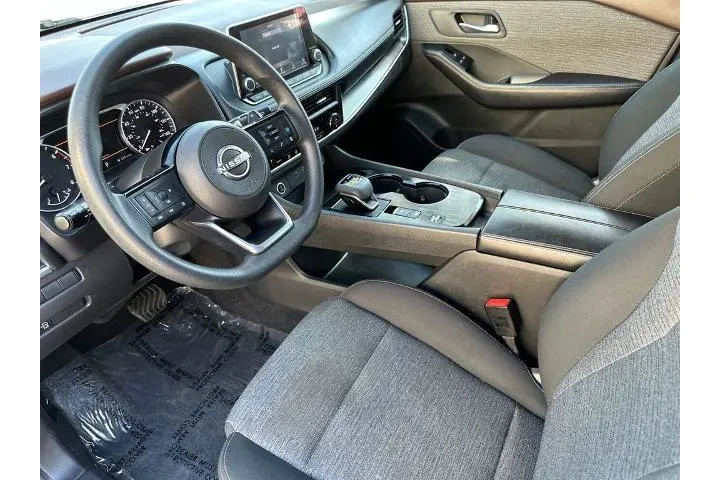 $22985 : Nissan Rogue 2023 SV 4dr Cro image 10