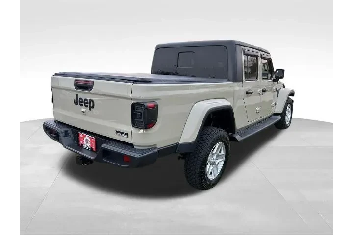 $27995 : Jeep Gladiator 2020 4x4 Spor image 7