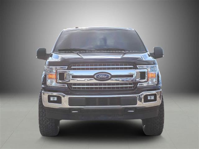 $25800 : Pre-Owned 2018 Ford F-150 XLT image 2