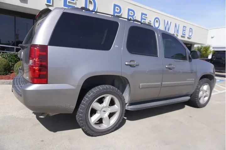 $10988 : Chevrolet Tahoe 2009 4x2 LT image 6