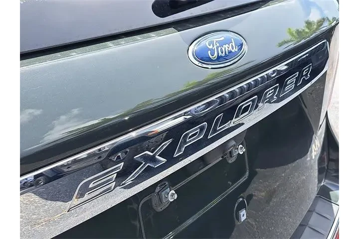 $36990 : Ford Explorer 2022 King Ranc image 6
