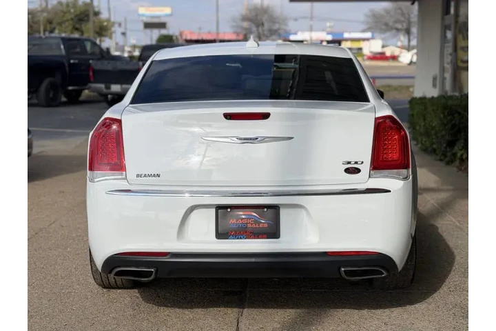 $19999 : 2019 300 Limited image 8