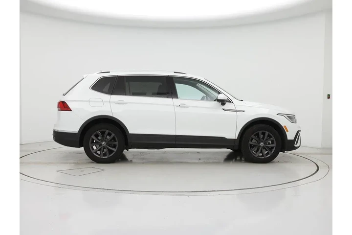 $20998 : Volkswagen Tiguan 2022 SE 4d image 7