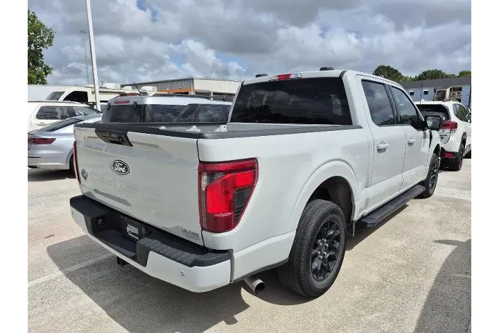 $39696 : Ford F-150 2024 4x2 XLT 4dr image 3