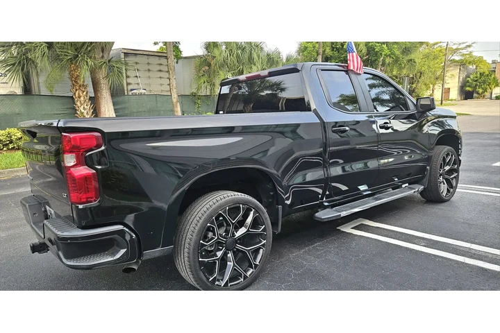 $24400 : Silverado Lt 2021 image 7