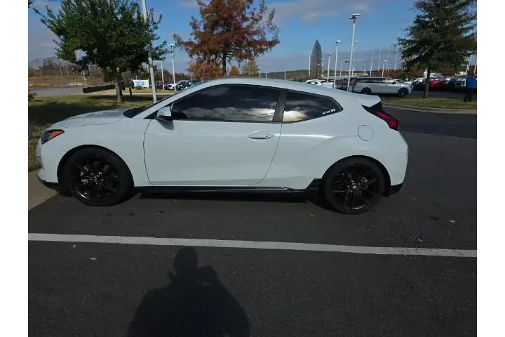 $12490 : Hyundai VELOSTER 2020 Turbo image 1