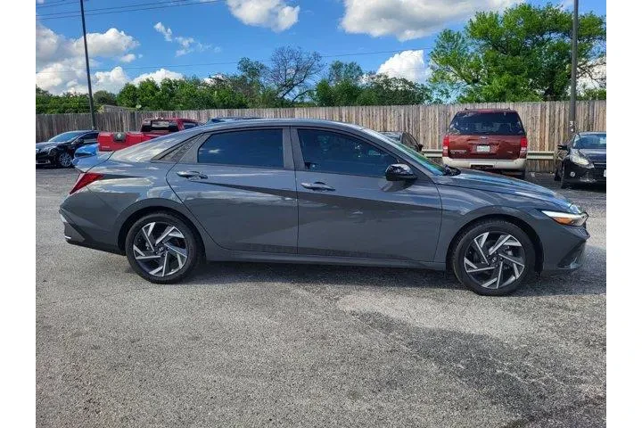 $21500 : Hyundai ELANTRA 2025 SEL Spo image 2