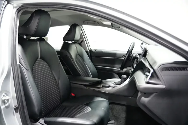 $24107 : 2021 Camry image 9