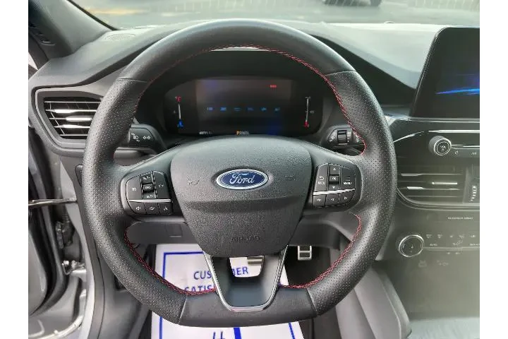 $23900 : Ford Escape 2024 ST-Line 4dr image 10