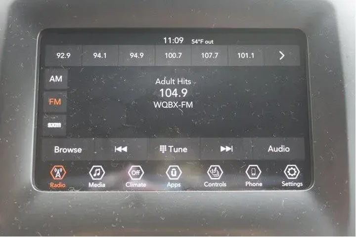 $13380 : Jeep Cherokee 2021 4x4 Latit image 2