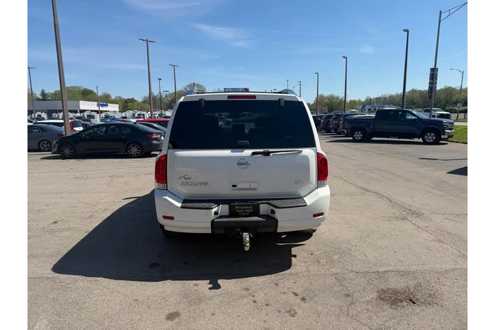 2013 Armada SL image 3