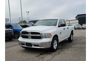 $27937 : Ram 1500 Classic 2024 4x2 SL thumbnail