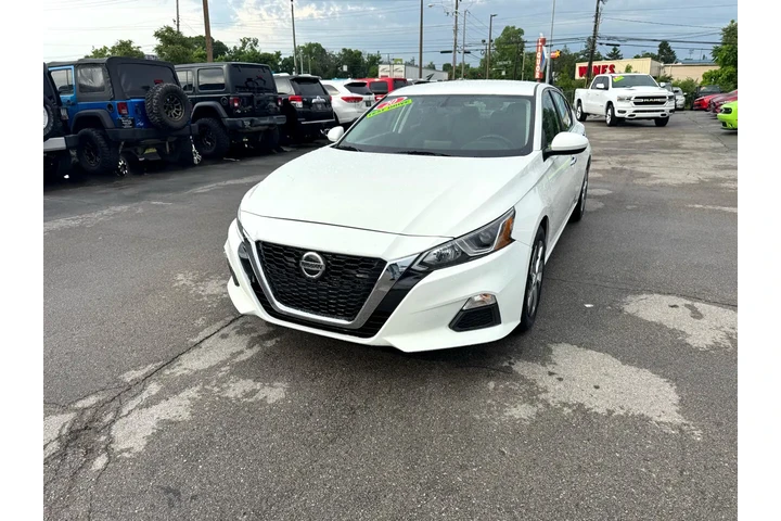 $12980 : 2020 Altima 2.5 S Sedan image 6