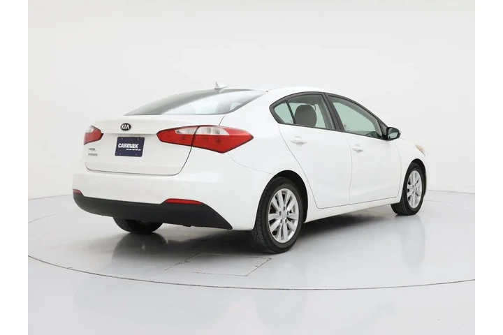 $12998 : Kia Forte 2015 LX 4dr Sedan image 8