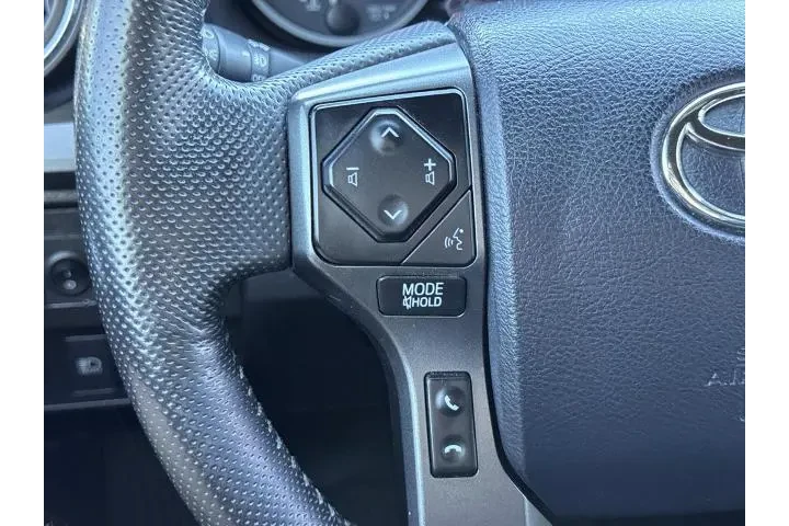 $34400 : Toyota Tacoma 2023 4x4 TRD P image 10