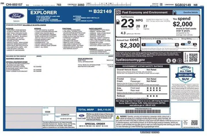 $39995 : Ford Explorer 2025 AWD ST-Li image 2