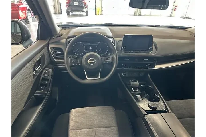 $22000 : Nissan Rogue 2023 AWD SV 4dr image 2