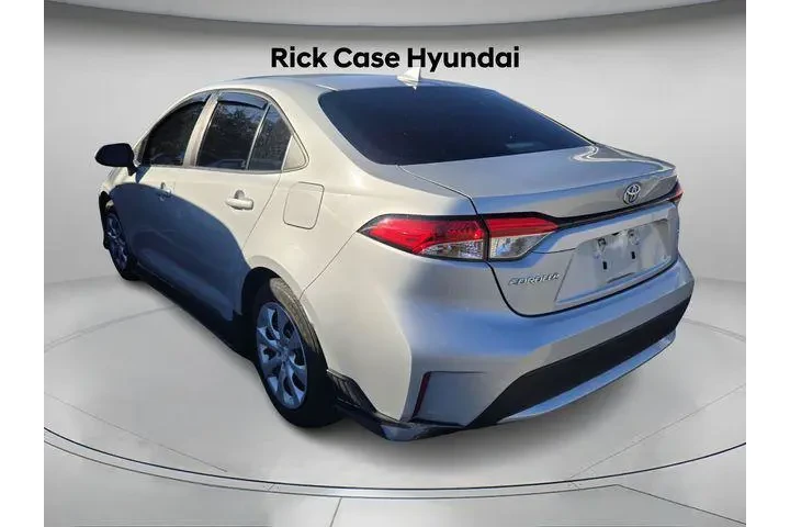 $17491 : Toyota Corolla 2022 LE 4dr S image 8