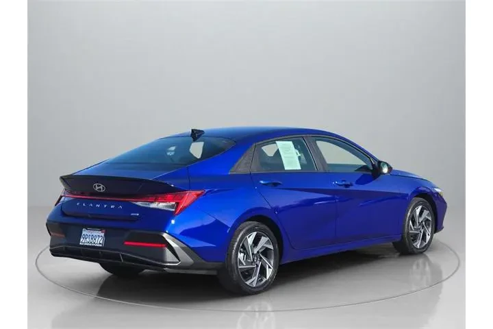 $22991 : Hyundai ELANTRA Hybrid 2025 image 8