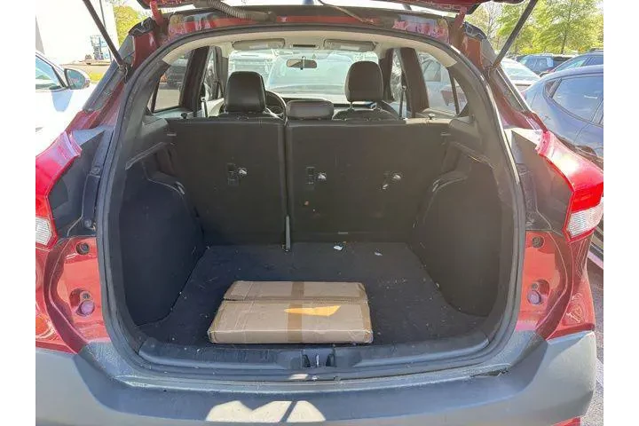 $14966 : Nissan Kicks 2019 SR 4dr Cro image 5