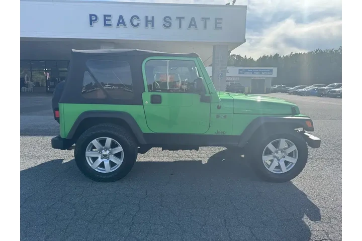 $15293 : Jeep Wrangler 2004 2dr X 4WD image 1