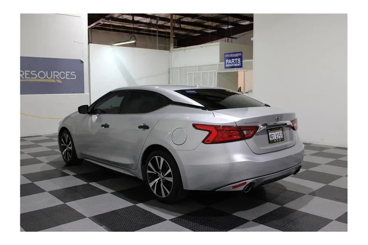 $11999 : Maxima 2017 image 5