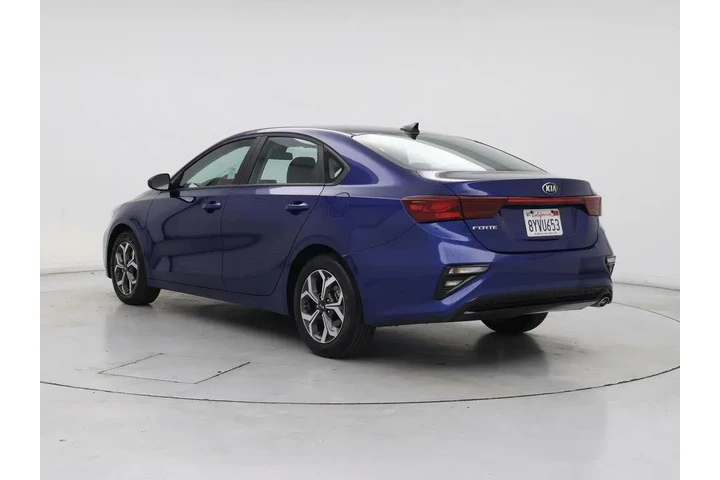 $19998 : Kia Forte 2021 LXS 4dr Sedan image 2