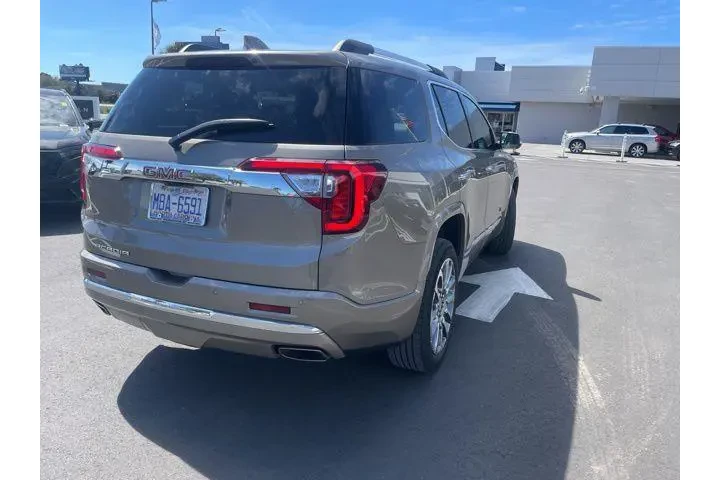 $31789 : GMC Acadia 2023 Denali 4dr S image 9