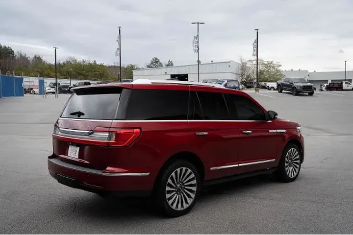 $31987 : Lincoln Navigator 2019 4x4 R image 10