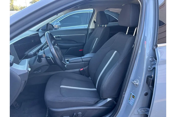 2024 Sonata SEL image 7