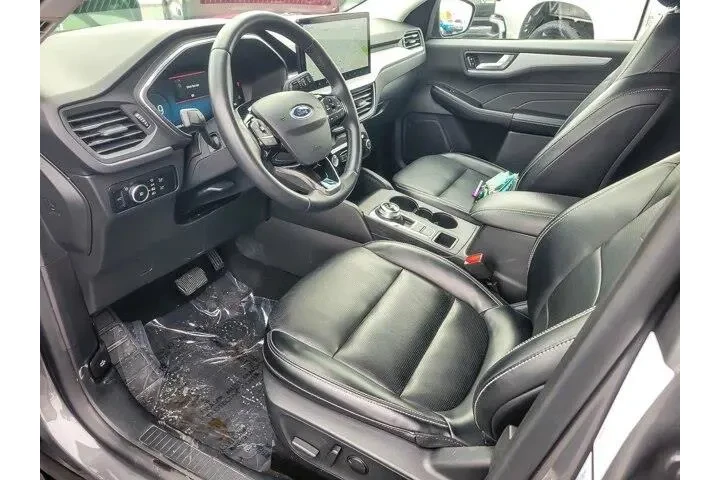 $26877 : Ford Escape 2024 AWD Platinu image 10