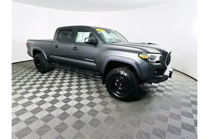 $29900 : Toyota Tacoma 2018 4x4 TRD S image 1