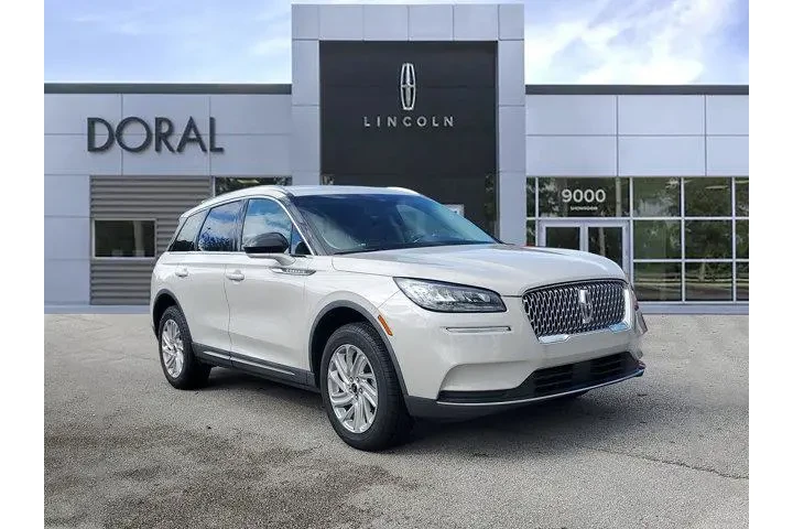 Lincoln Corsair 2021 Standar image 1